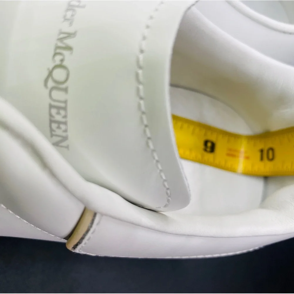 Alexander McQueen Women’s Oversized Leather Sneakers Size 9.5 NWB AUTHENTIC - Picture 7 of 10